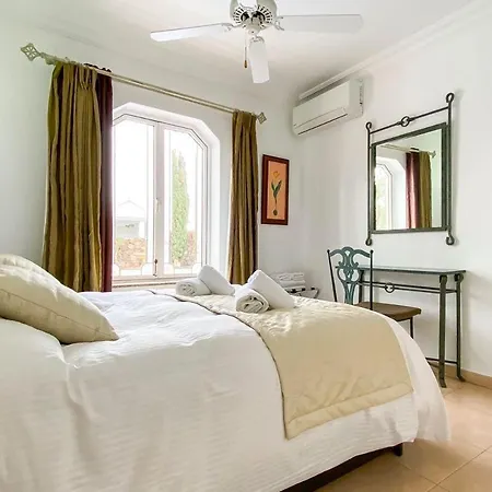 Dulce Corazon 卡门港