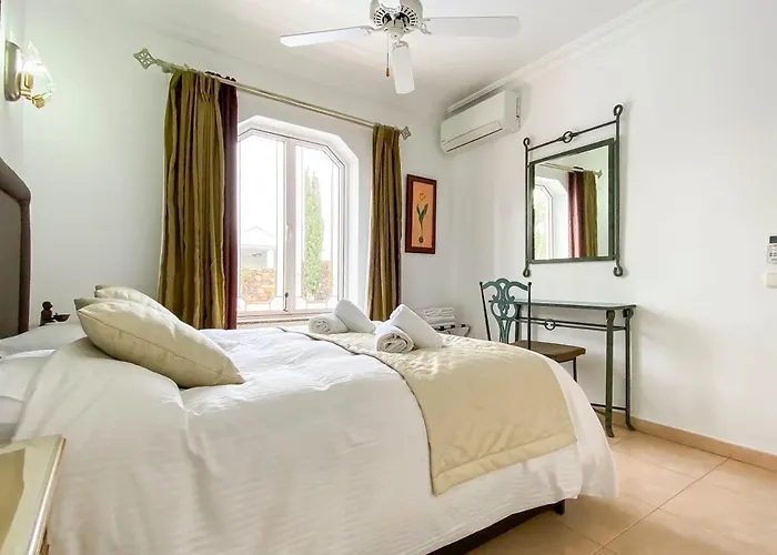 Dulce Corazon 卡门港